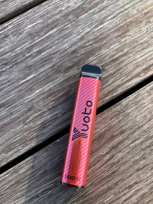 نكهات جديدة يمكن التخلص منها Vape Pod 2500 نفخة Yuoto XXL 7.0ml Ejuice 1200mAh Battery