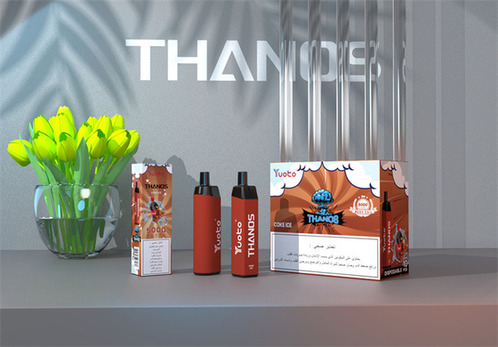 النوع C القابل لإعادة الشحن Yuoto Thanos 5000 Puffs Vape 14ml E Liquid 650mAh