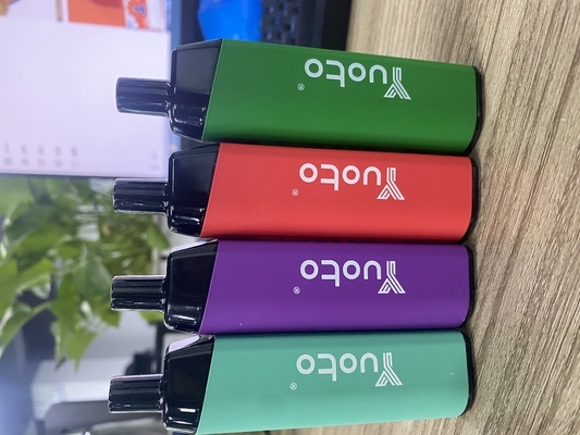 Yuoto Thanos 5000 نفخة للاستعمال مرة واحدة VAPE 5٪ نيكوتين بالجملة طويلة الأمد مبخر e السجائر نظام جراب