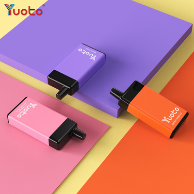 اكتشاف أداء يوتو 7000 القنابل البخارية بطارية 900mAh و 7000 القنابل
